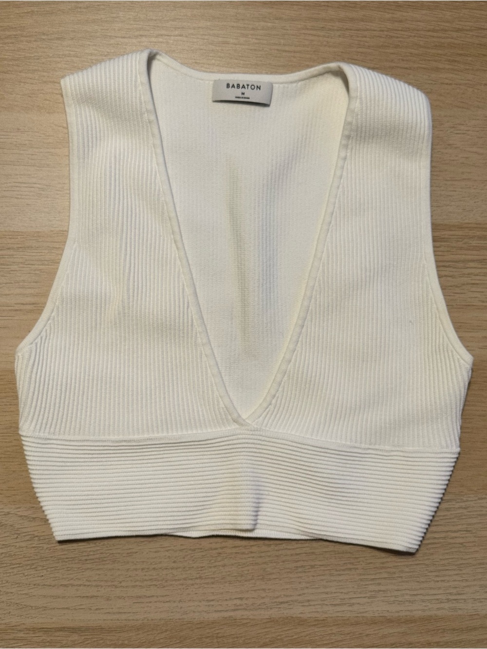 Babaton Sculpt Knit Deep V Tank